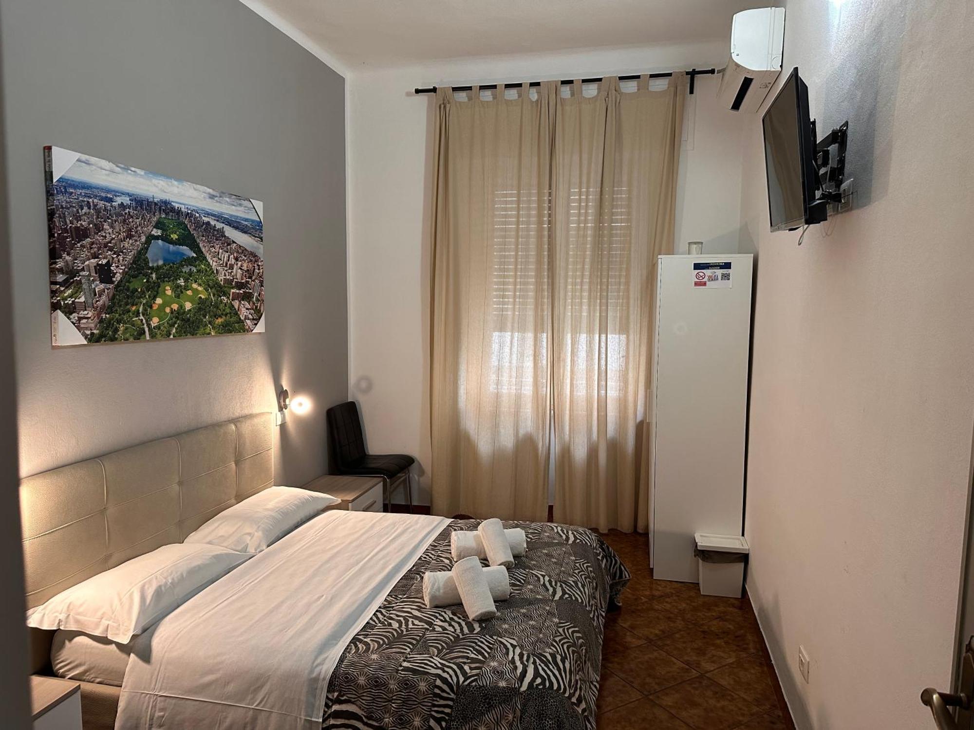 Crown Guest House Pisa Ngoại thất bức ảnh