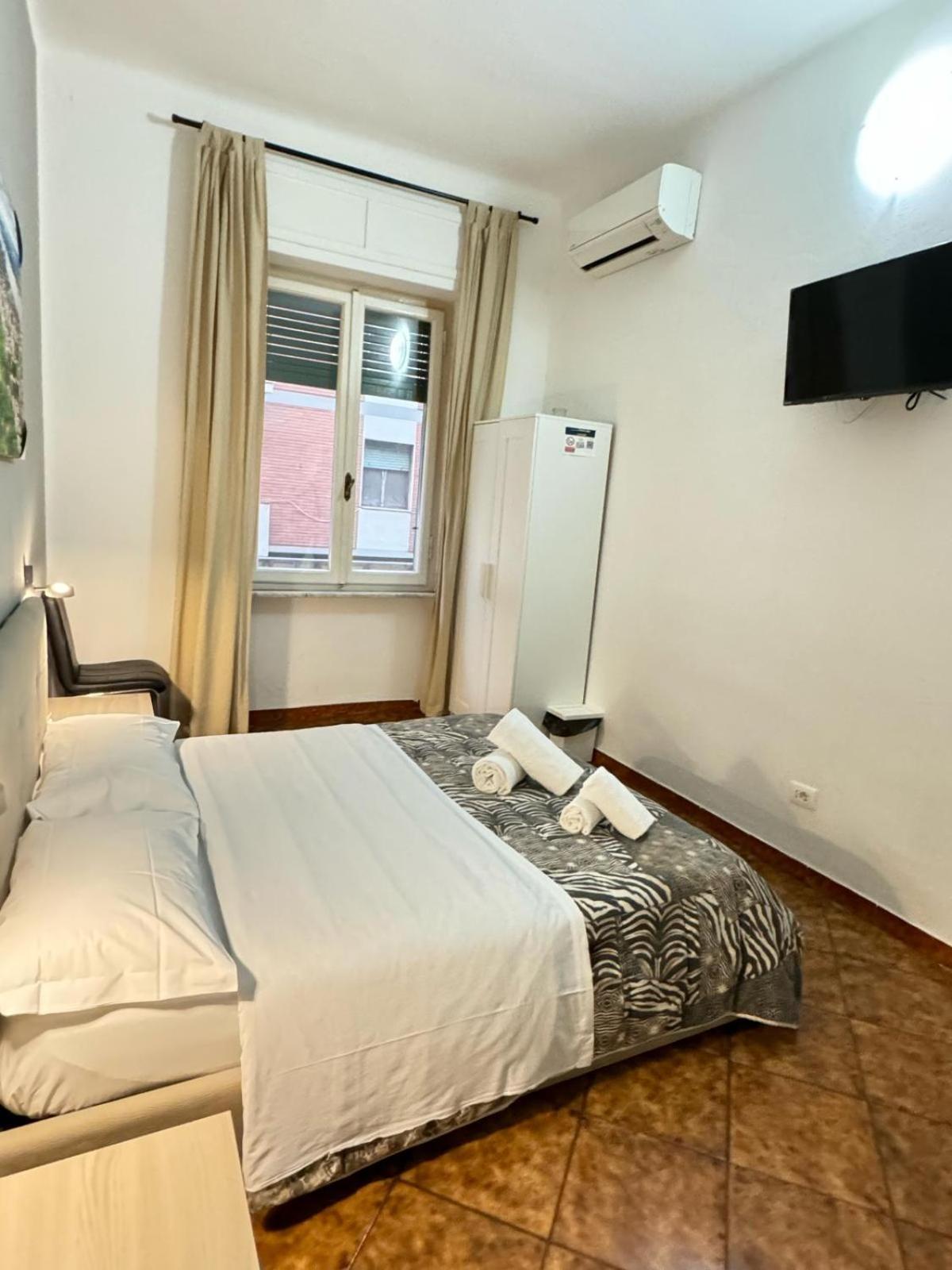Crown Guest House Pisa Ngoại thất bức ảnh