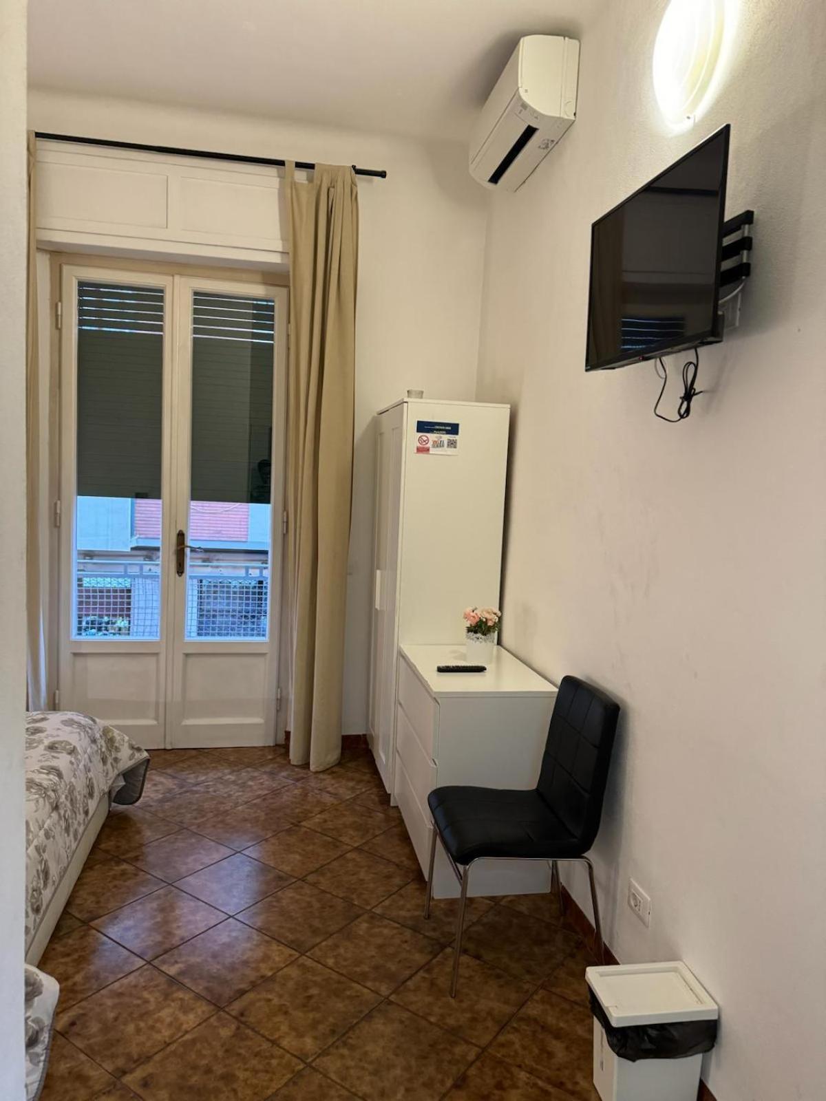 Crown Guest House Pisa Ngoại thất bức ảnh