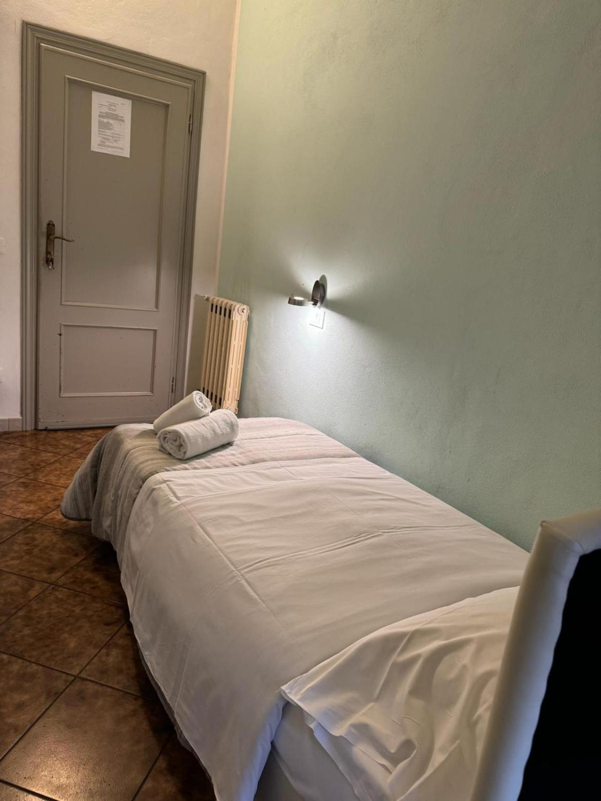 Crown Guest House Pisa Ngoại thất bức ảnh